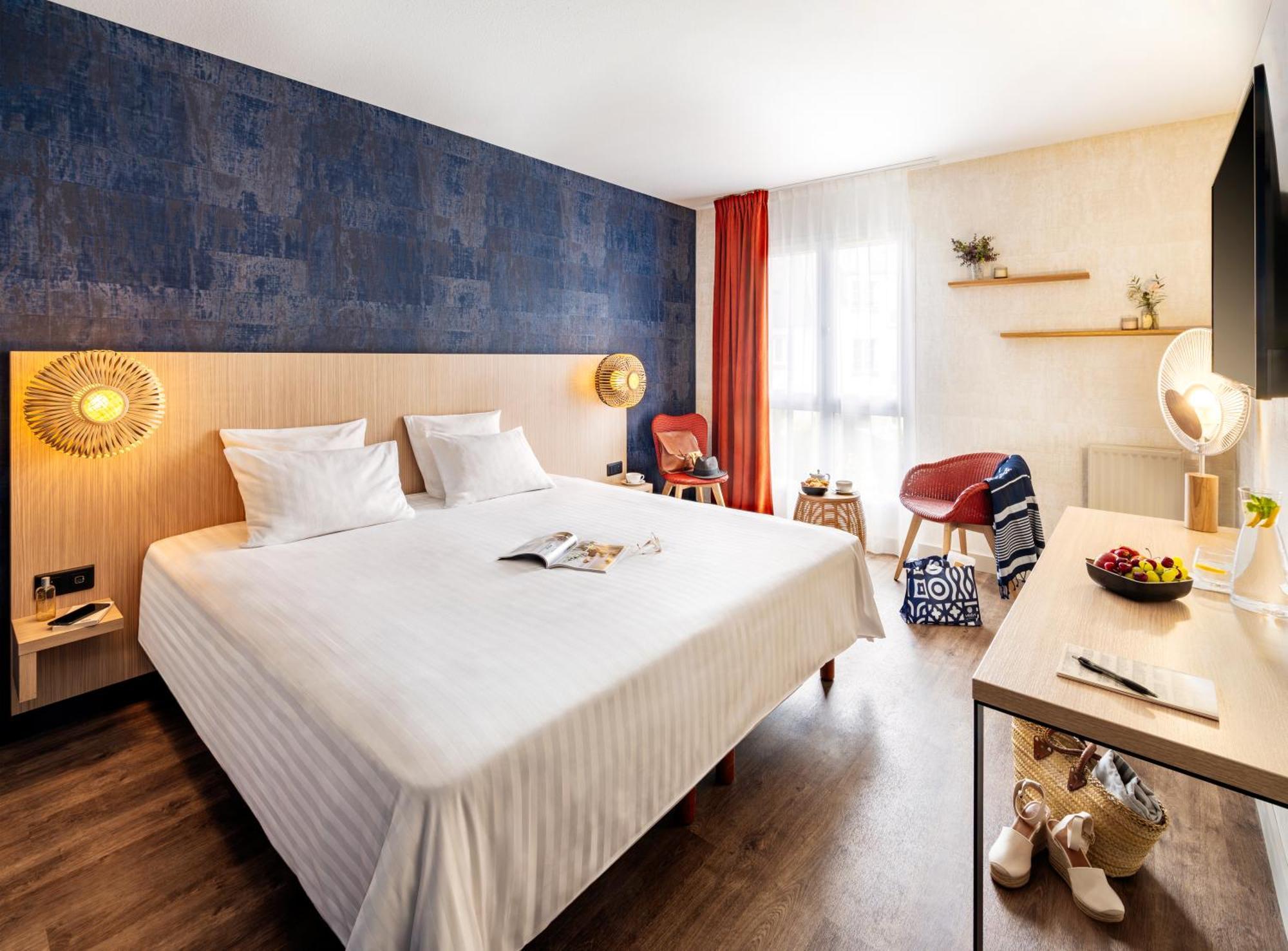 Double Room,1596866431:JPEG